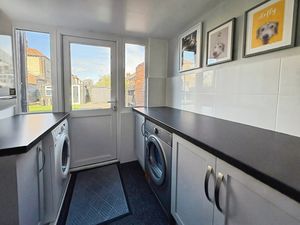 Photo 14- click for photo gallery